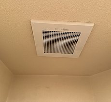 20年前のトイレ換気扇を交換