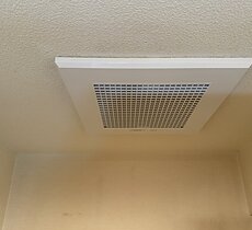 トイレ換気扇交換