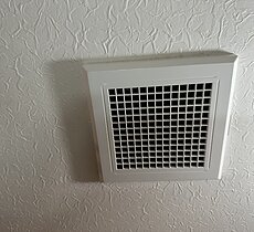 脱衣所の換気扇交換