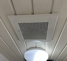 浴室換気扇経年劣化で動かず交換しました