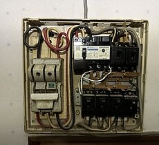 漏電ブレーカー破損交換