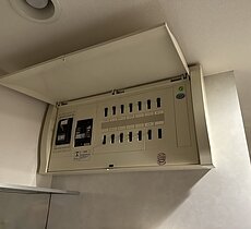 漏電でブレーカー故障の為交換