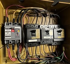 漏電ブレーカ交換