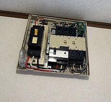 漏電によりブレーカー故障で交換