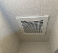 トイレ換気扇交換