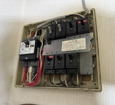 漏電調査からブレーカー交換