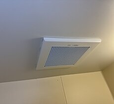 トイレ換気扇から異音　交換