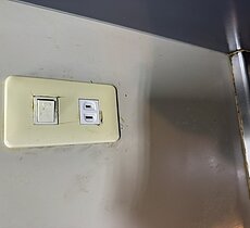 スイッチが燃えていました