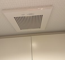 トイレ換気扇交換