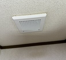 脱衣所換気扇交換